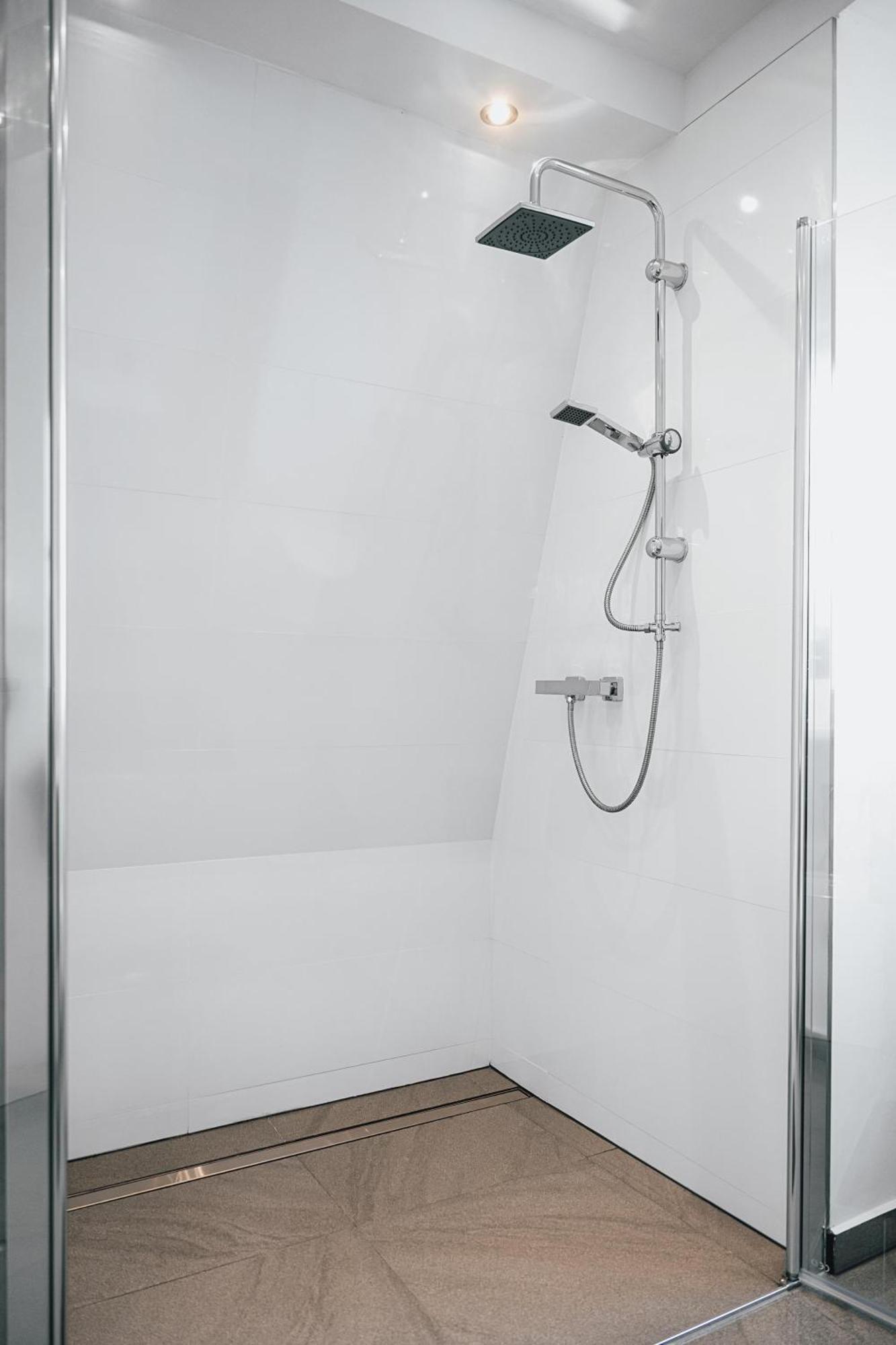 Ferienwohnung Schleicher Mit Klimaanlage 齐恩多夫 外观 照片